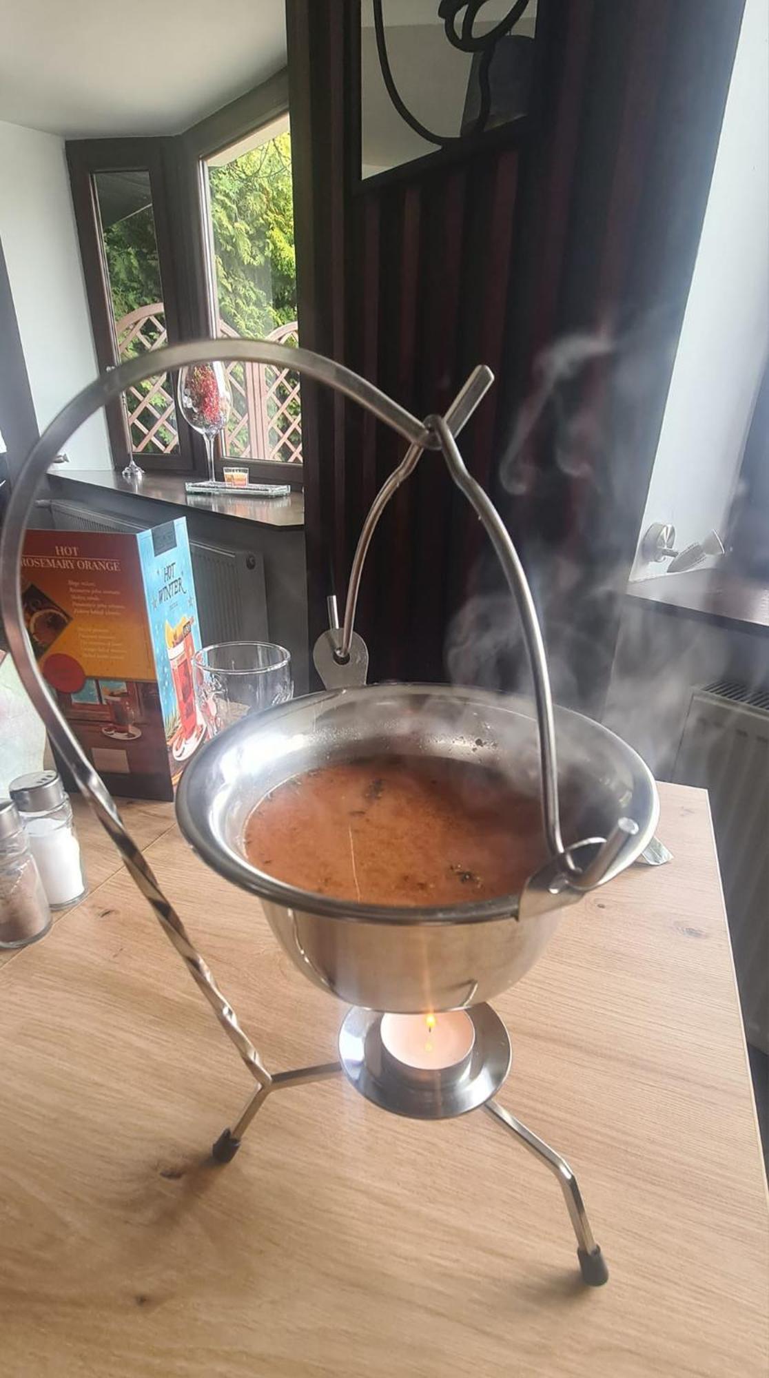 Zajazd Lesny Zakatek Dawniej Zajazd Don Kichot Łódź Buitenkant foto